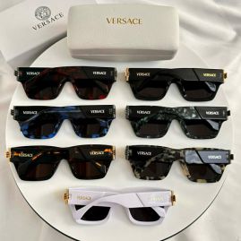 Picture of Versace Sunglasses _SKUfw56811622fw